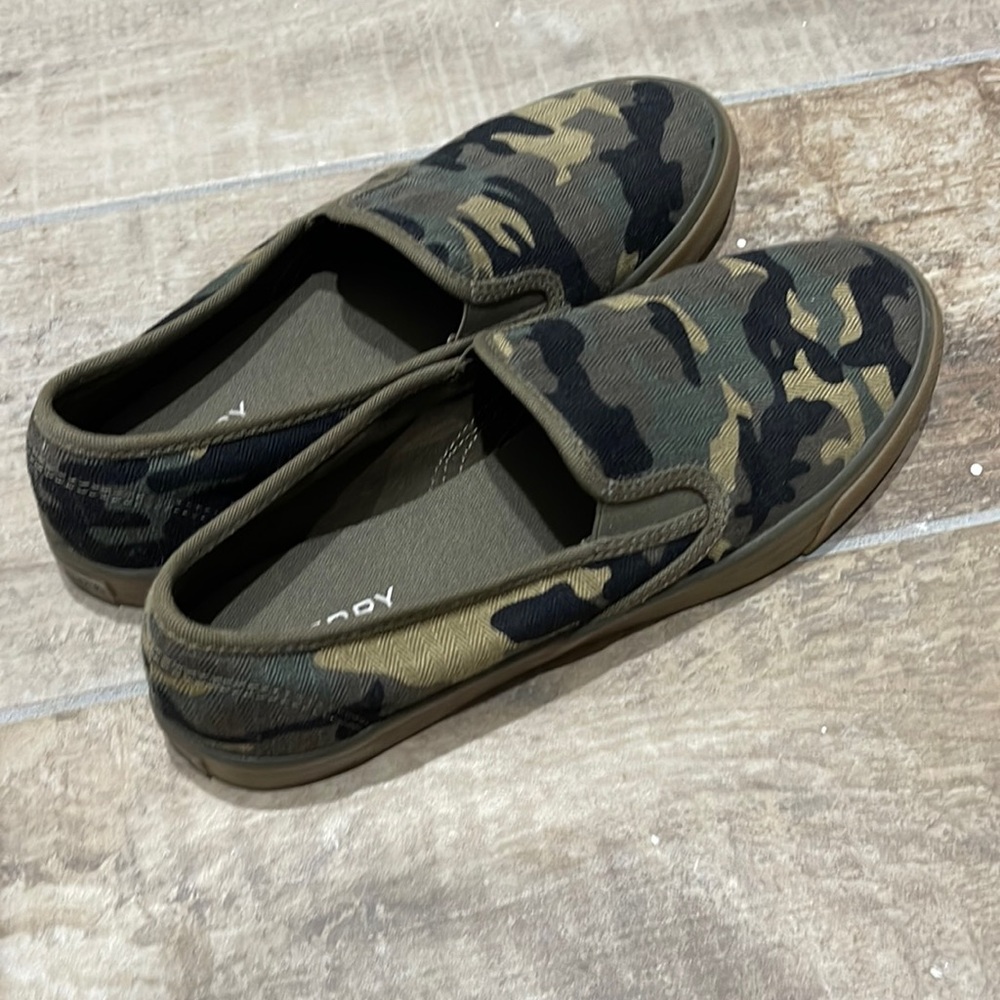 speedy slip ons